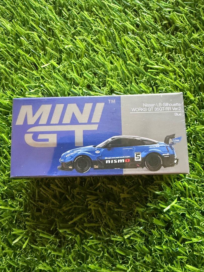 Mini GT R35 Nismo LBWK, Hobbies & Toys, Toys & Games on Carousell