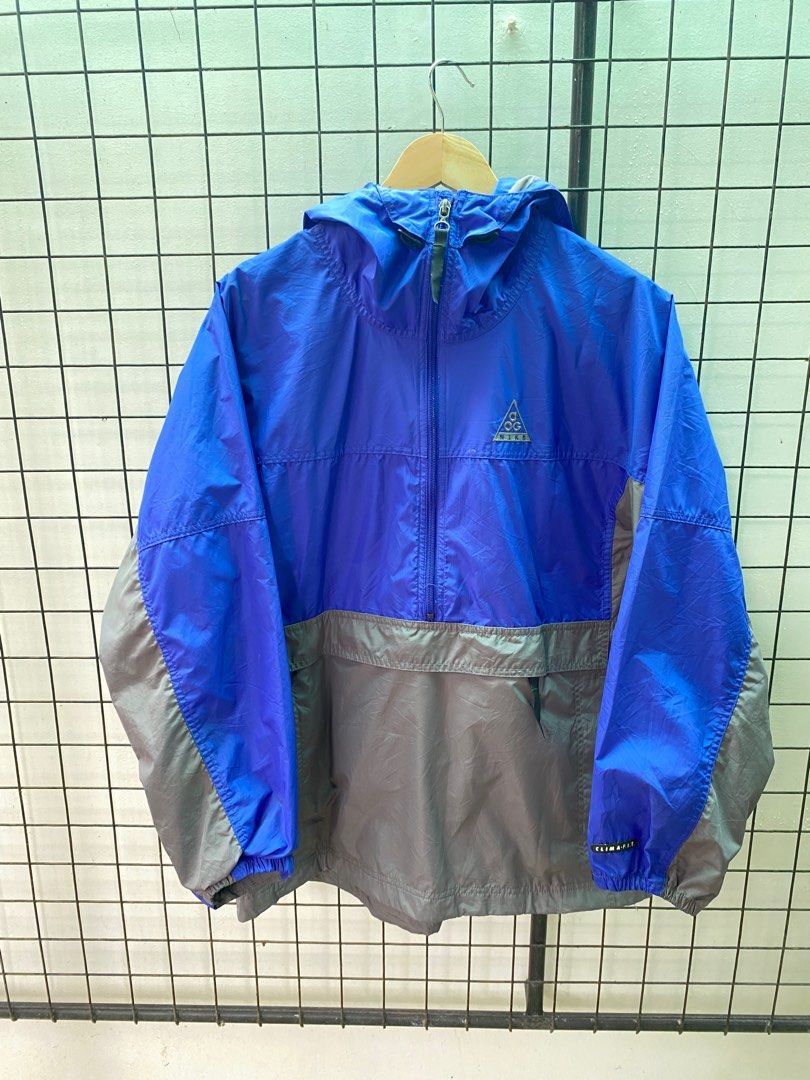 Nike ACG Techfleece Jacket (Category: Coats, Jackets and Outerwear) located in Bulacan. Submitted by vckssn (Listing ID 1415065964, Image 1). Description: slightly negotiable only for sure buyer dimensions: 24 width 27 length best fit xl complete tags no issue color rate: 9.8/10 color may vary due to lighting .