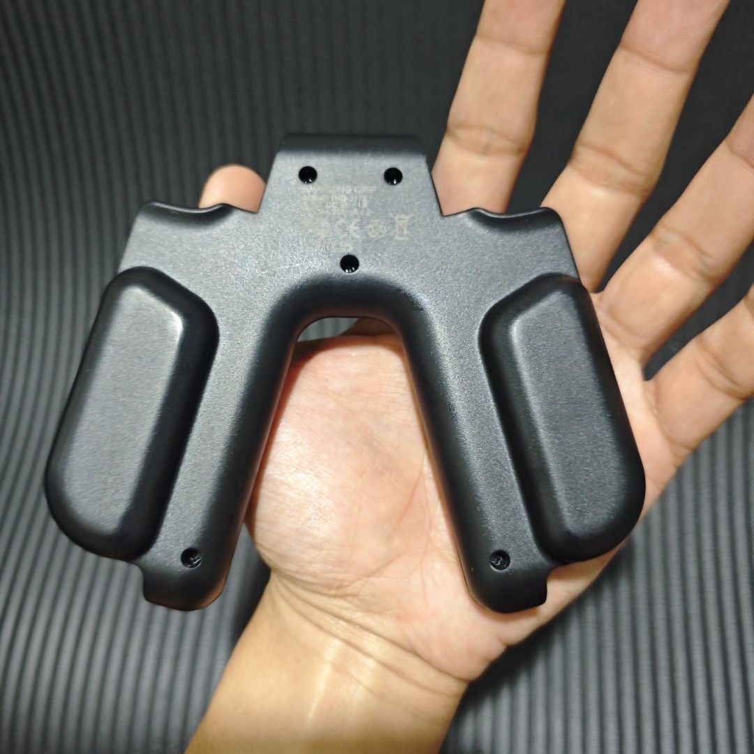 Nintendo Switch Joycon 2 Charging Grip Dobe (Category: Controllers) located in Quezon City. Submitted by shopme_gadget30 (Listing ID 1415211550, Image 3). Description: kindly read the details first for sale fixed price mint Condition tested and working compatible to Nintendo switch 2 charging Grip for switch 2 joycon Shoopppppeee —,✅ can check out pm for the linnnkkk (If shoopppee check out, price is higher because of shooppppeee deduction qc are