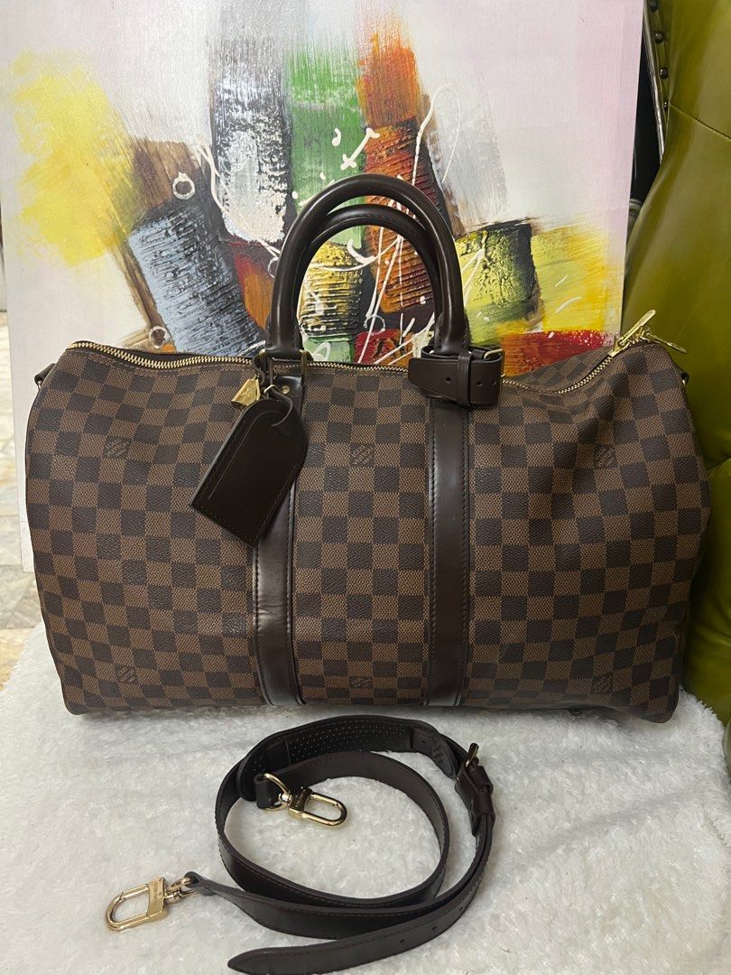 Original Louis Vuitton Keepall Bandou 45 (Category: Luxury Bags & Wallets) located in Paranaque City. Submitted by glenjonluxuryfinds2 (Listing ID 1415109195, Image 1). Description: Rank a Complete Accesories with Dustbag .