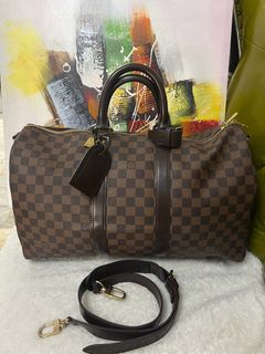 (Category: ) located in . Submitted by glenjonluxuryfinds2 (Listing ID 1415109195, Image 1). Description: .