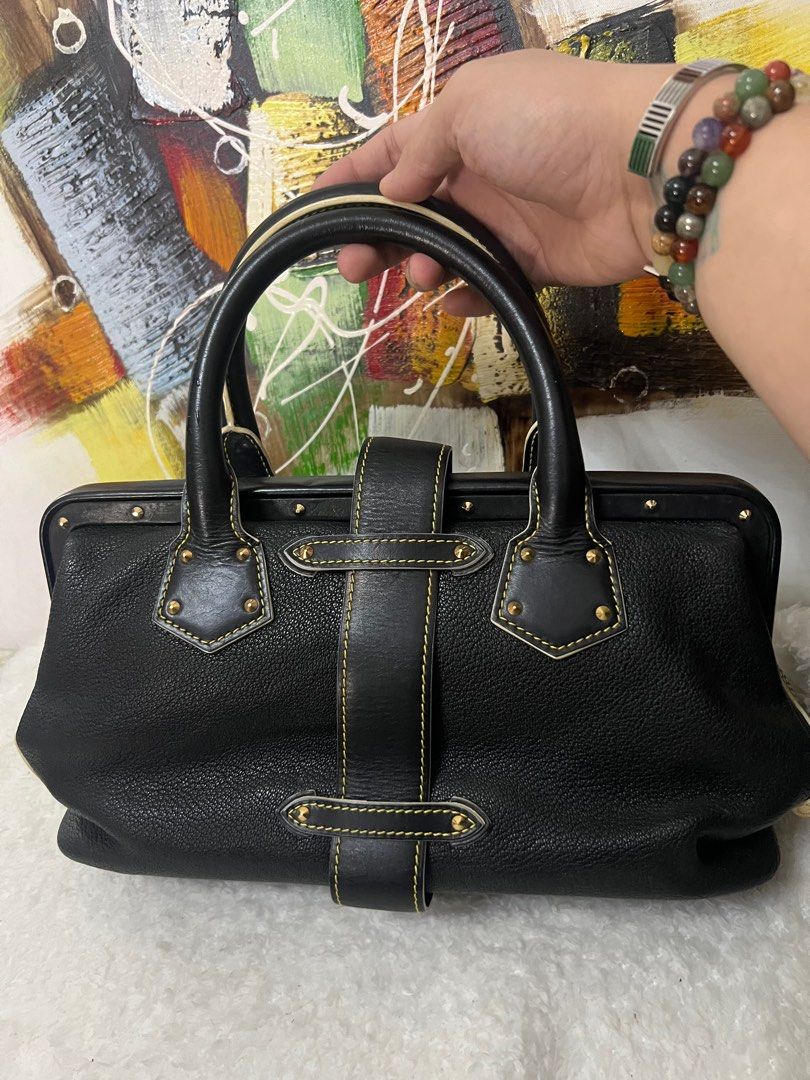 Original Louis Vuitton Suhali Bag (Category: Luxury Bags & Wallets) located in Paranaque City. Submitted by glenjonluxuryfinds2 (Listing ID 1415171329, Image 3). Description: Rare! Very good Condition .