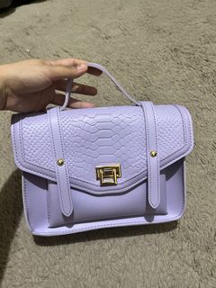 (Category: ) located in . Submitted by lovedbynixe (Listing ID 1415127699, Image 1). Description: .