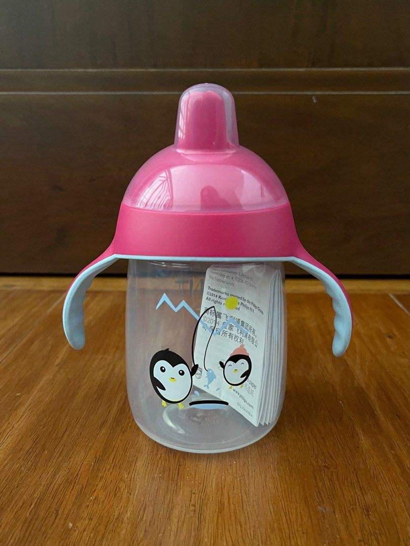 Philips Avent Training Cup (Category: Weaning & Toddler Feeding) located in Quezon City. Submitted by everthingmustgoph (Listing ID 1415088777, Image 1). Description: Brand New never used. Kept as extra cup for my baby. Store bought. .