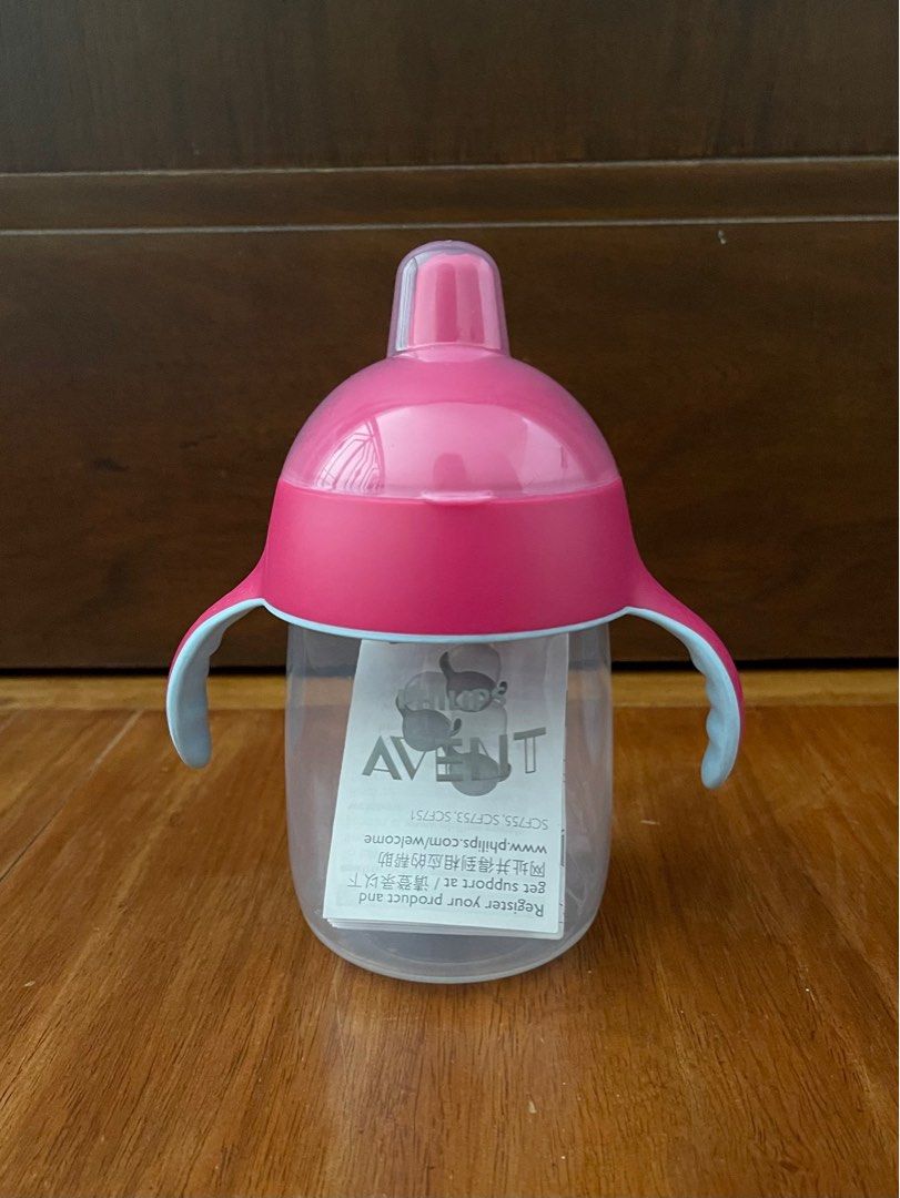 Philips Avent Training Cup (Category: Weaning & Toddler Feeding) located in Quezon City. Submitted by everthingmustgoph (Listing ID 1415088777, Image 2). Description: Brand New never used. Kept as extra cup for my baby. Store bought. .
