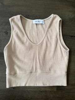 (Category: ) located in . Submitted by curitcloset (Listing ID 1415089913, Image 1). Description: .