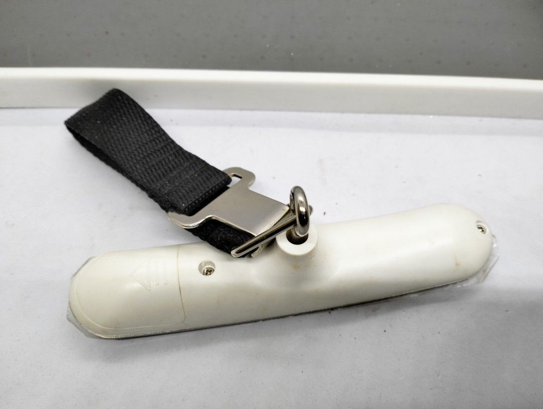 Portable Luggage Travel Scale with LCD (Category: Health Monitors & Weighing Scales) located in Mankayan. Submitted by toys_of_yesteryear (Listing ID 1415150718, Image 2). Description: 📌Loc. Baguio Imported surplus item. NEW/Unused. Uses CR2032 battery (Not included) size: see photo Courier: J&T Payment: G-cash note: shipping is done on the following day after receipt of payment ( except on holidays or my typhoon).