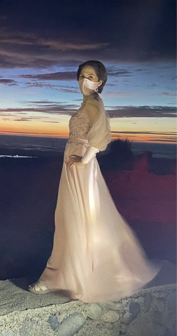 Primary sponsor wedding gown (Category: Dresses) located in Laoag. Submitted by pristinetreasures (Listing ID 1415108998, Image 2). Description: .