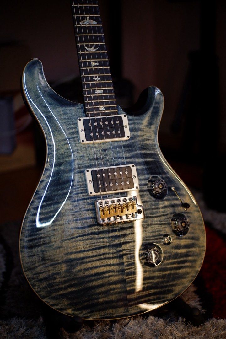 PRS P24 Electric Guitar (Category: Musical Instruments) located in Taguig. Submitted by bmb85 (Listing ID 1415209084, Image 3). Description: PRS Piezo P24.