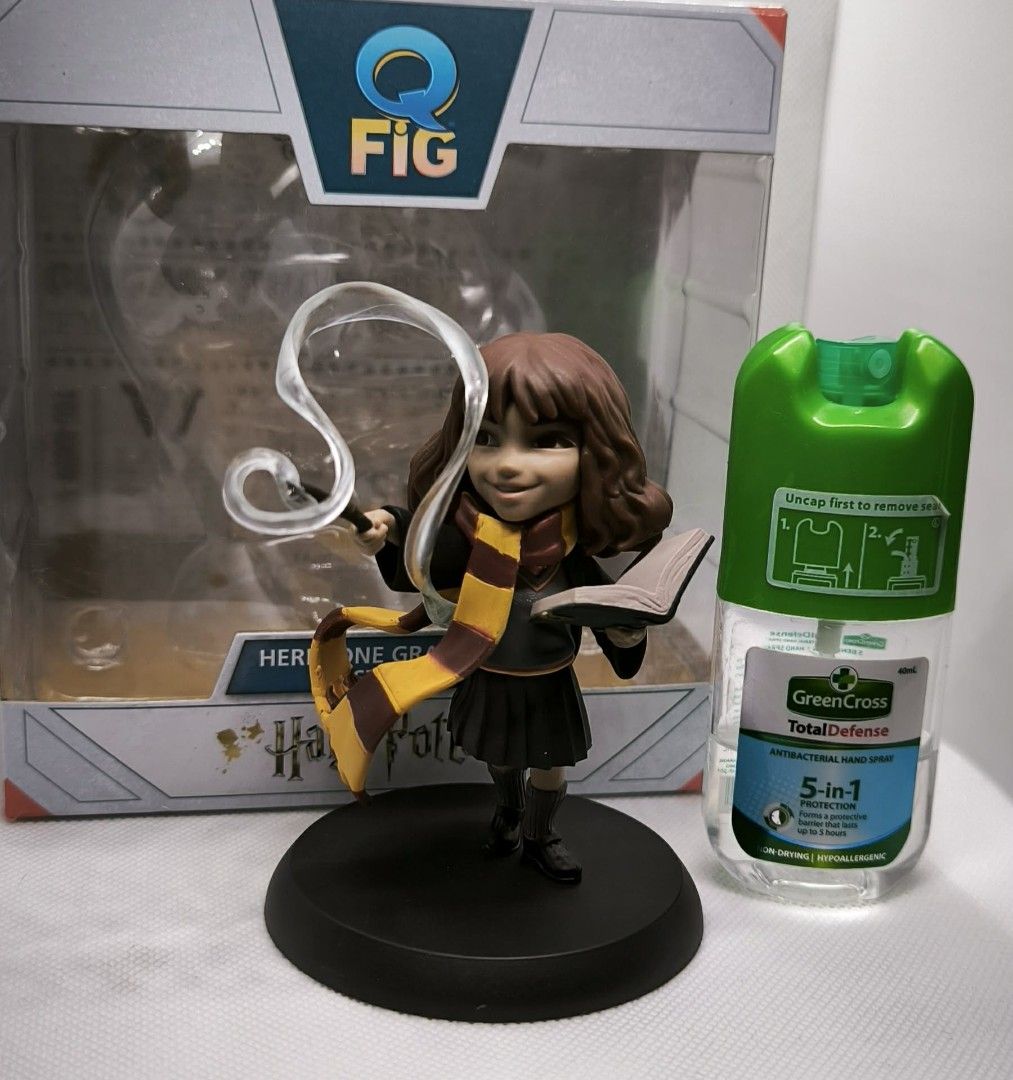 Q Fig Harry Potter Hermione Granger First Spell (Category: Figurines & Statues) located in Las Pinas. Submitted by shopkyo.922 (Listing ID 1415048657, Image 3). Description: Hermione Granger Q Fig figurine - From the Harry Potter series - Features a black base - Comes with original box - Opened only to take photos MOP: Gcash/Bank Transfer .