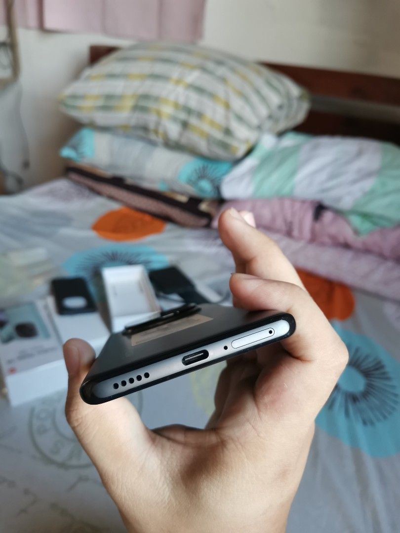 REDMI NOTE 14 PRO PLUS 5G (Category: Xiaomi) located in Quezon City. Submitted by megmacapa.019 (Listing ID 1415082146, Image 3). Description: FOR SALE 🔥 ITEM SPECS: DISPLAY: 6.67" 1.5K CrystalRes AMOLED (2712x1220), 120Hz, 3000 nits peak brightness, Dolby Vision, Gorilla Glass Victus 2. PROCESSOR: Snapdragon 7s Gen 3. CAMERAS: 200MP Main (OIS) + 8MP Ultrawide + 2MP Macro (Rear); 20MP (Front). Battery: 5110mAh with 120W HyperCharge DURABILITY: I
