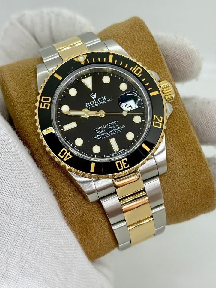 Rolex GMT-Master II Pepsi Bezel (Category: Luxury Watches) located in Cabanatuan. Submitted by albertgonzales27 (Listing ID 1415126253, Image 3). Description: Submariner Date Ceramic Black Two tone Reference 116613LN 2019 approx year model, Random Serial 40mm case size Discontinued model 18ct gold / steel twotone Watch and box only Open for authentication Trades accepted up or down P648,300 only.
