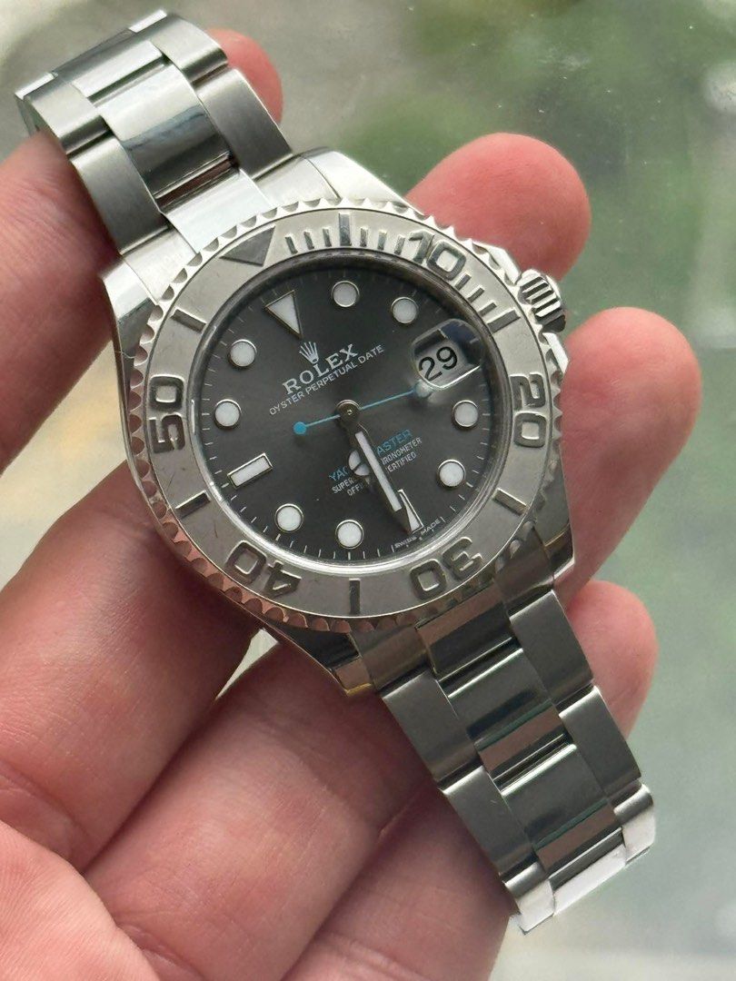 Rolex Yatchmaster Platinum 37mm (Category: Luxury Watches) located in Manila. Submitted by watchguyph (Listing ID 1415122890, Image 1). Description: Fast deal 595k ONLY!!! Rolex Yatchmaster Platinum 37mm 2017 Full set 💯 Condition 9.8/10 Open to authentication 💯 Pm for inquiries.