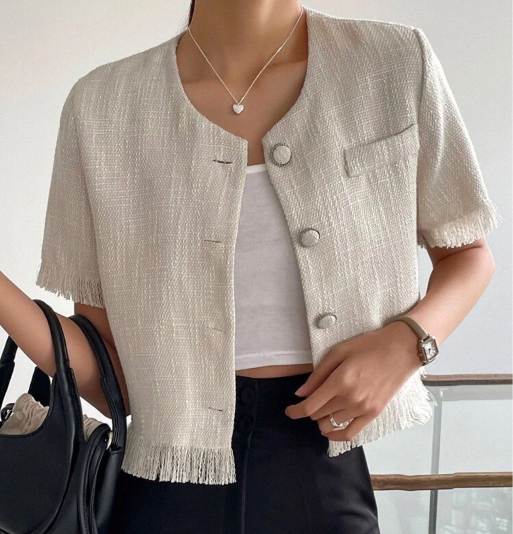 Short Sleeve Tweed Blazer (Category: Coats, Jackets and Outerwear) located in Taguig. Submitted by httpgrant (Listing ID 1415222391, Image 1). Description: - USED ONCE - SHEIN, good as new .