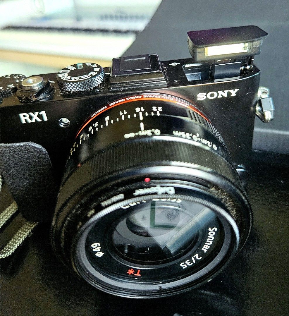 Sony RX1 Full-Frame Digital Camera with Carl Zeiss Lens, Photography ...