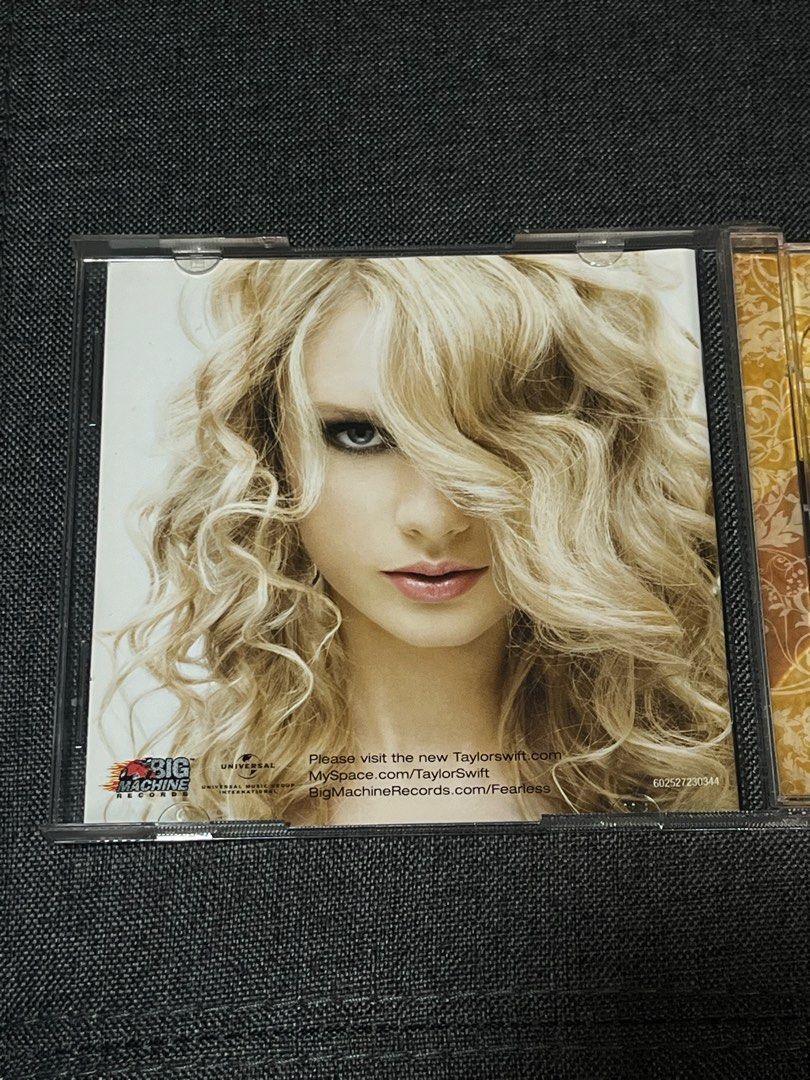Taylor Swift Fearless Platinum Edition CD (Category: CDs & DVDs) located in Marikina City. Submitted by d.clutters (Listing ID 1415121234, Image 3). Description: 💛 Never used or played 💛 No dents or scratches .