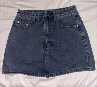 (Category: ) located in . Submitted by cowlymoly (Listing ID 1415167910, Image 1). Description: .