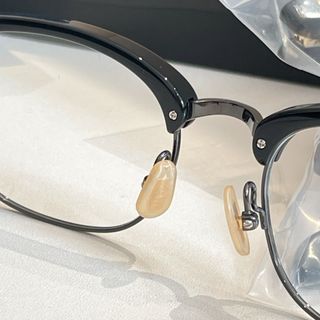(Category: ) located in . Submitted by luxeglasses (Listing ID 1415116349, Image 1). Description: .