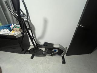 (Category: ) located in . Submitted by minimiso (Listing ID 1415232023, Image 1). Description: .