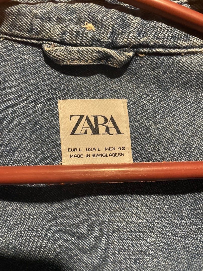 Zara Denim Shirt - Size L (Category: Tshirts & Polo Shirts ) located in San Carlos City. Submitted by val-elass31n (Listing ID 1415205237, Image 2). Description: Free shipping ! .