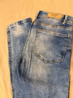 (Category: ) located in . Submitted by krystal6262 (Listing ID 1415201916, Image 1). Description: .