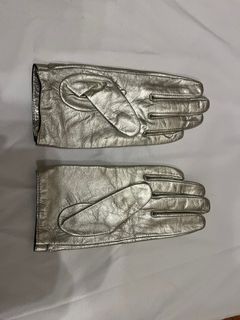 （分類：）位於 。 由 geleeee 提交（商品編號 1415363832，圖片 1）。簡介： 。