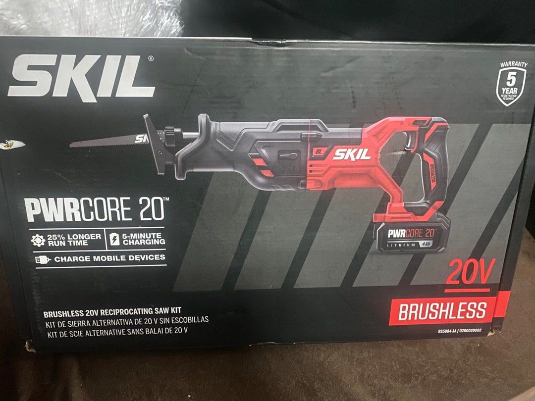 BNIB SKIL RECIPROCATING SAW (brushless) (Category: Home Improvement Tools & Accessories) located in Quezon City. Submitted by mjpproperty (Listing ID 1415289689, Image 1). Description: BNIB Reciprocating saw Cordless with battery and charger Brushless 20 volts power core Good as brand new with set of blades.