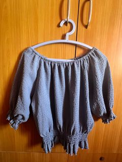 (Category: ) located in . Submitted by mystylishwardrobe (Listing ID 1415388835, Image 1). Description: .