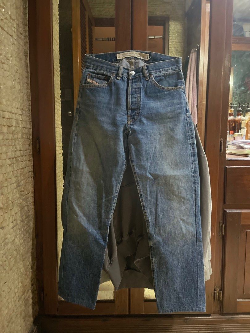 Diesel Vintage Jeans Washed Blue (Category: Jeans) located in Cainta. Submitted by d3clutterw0rld (Listing ID 1415356600, Image 2). Description: .
