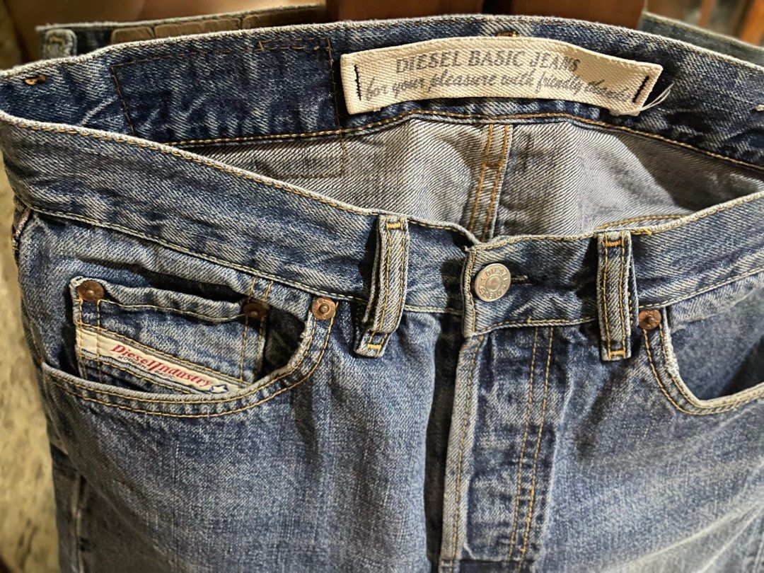 Diesel Vintage Jeans Washed Blue (Category: Jeans) located in Cainta. Submitted by d3clutterw0rld (Listing ID 1415356600, Image 3). Description: .