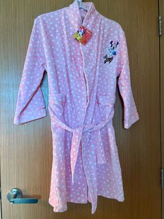 (Category: ) located in . Submitted by alowong (Listing ID 1415298776, Image 1). Description: .