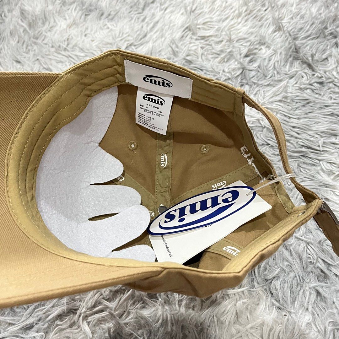 Emis Cap (Category: Caps & Hats) located in Manila. Submitted by paulolazo (Listing ID 1415408200, Image 3). Description: - Tan Emis cap - Embroidered Emis logo - Includes original tags - Unworn condition.