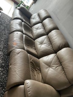 (Category: ) located in . Submitted by luvebargain (Listing ID 1415294465, Image 1). Description: .