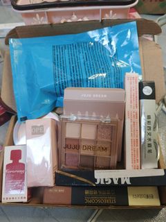 (Category: ) located in . Submitted by eviennebabi (Listing ID 1415271890, Image 1). Description: .