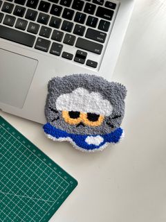 (Category: ) located in . Submitted by sparkledonutt (Listing ID 1415299939, Image 1). Description: .