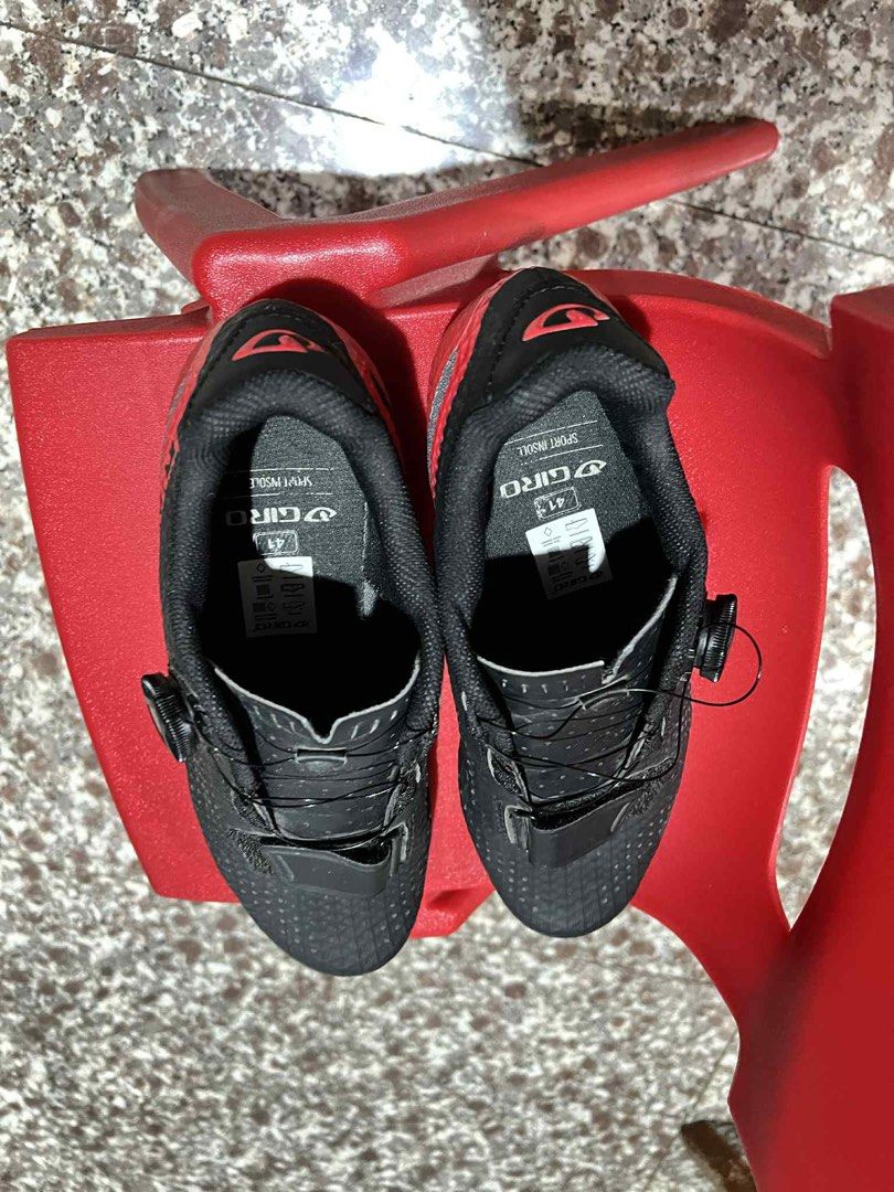 Giro Cycling Shoes - Size 41 (Category: Bicycles) located in San Juan City. Submitted by ralphpatrickdy (Listing ID 1415293323, Image 1). Description: - Giro CADET cycling shoes - Size EU 41, US 8 Mens - Black and red - Slightly Used - Excellent Condition.