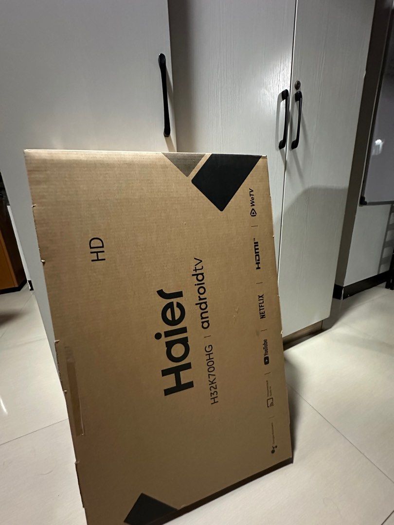 Haier 32-inch Android TV H32K700HG (Category: TV) located in Manila. Submitted by jkdee22 (Listing ID 1415353352, Image 3). Description: - Haier 32-inch Android TV - Android 11 Operating System - Dolby Atmos for immersive audio - Chromecast built-in - Pre-installed Netflix and YouTube apps - Multiple picture and audio modes - Sleek black design - Screen Size: 32 inches - Net Weight: 3.78 kg - Gross Weight: 5.1 kg RFS: For gift sana kaao di na ibi