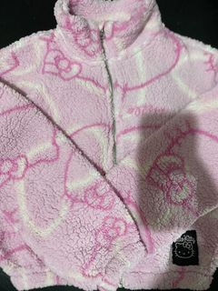 (Category: ) located in . Submitted by aialovethings (Listing ID 1415328534, Image 1). Description: .