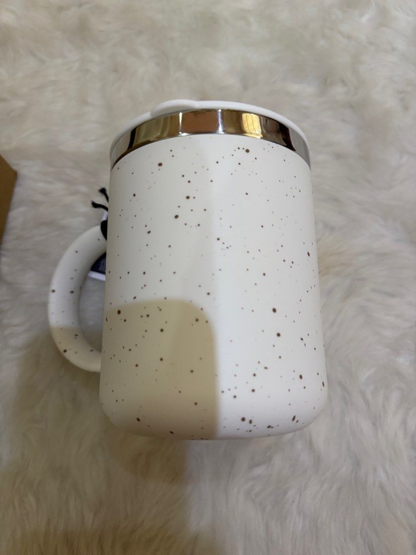 Hydro Flask 12 Oz Coffee Mug Seasalt (Category: Water Bottles & Tumblers) located in Pasig City. Submitted by designeritems4less (Listing ID 1415403705, Image 2). Description: 109% Authentic with tags LIMITED EDITION from my personal collection Savor every sip. Our 12 oz Coffee Mug combines your favorite morning cup with the insulation and dependability of your favorite Hydro Flask. So feel free to slow down and take in the day, or start your mul