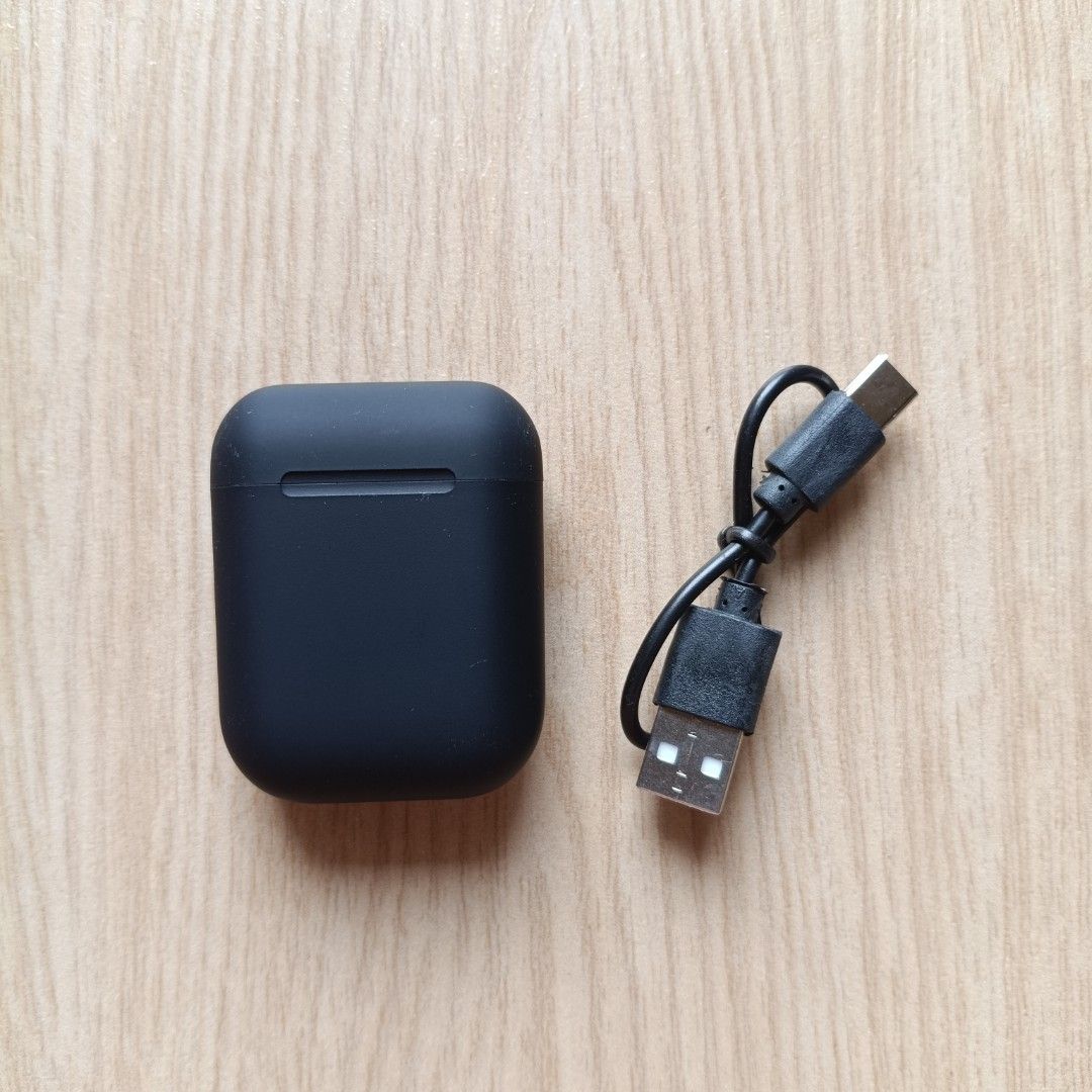 Black, TWS Bluetooth Earphone | Wireless Earbuds | Earpods (Category: Earphones) located in Manila. Submitted by bautistatr77856 (Listing ID 1415250425, Image 3). Description: Pa'MINE 🤩🤩 Black, TWS Bluetooth Earphone | Wireless Earbuds | Earpods ✅✅✅ ONHAND ✅✅✅ Pa-PM sa mga gustong mag avail✨🙏 YES TO: ✅ S. checkout ✅ Lalamove ✅ Pick up 📍 LOC. SANTA ANA TAGUIG.