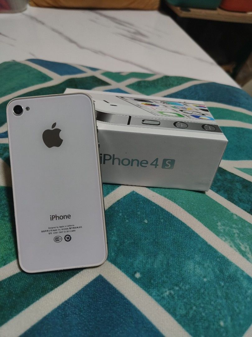 iPhone 4s 64gb Rare iOs6 With box (Category: Others) located in Quezon City. Submitted by jkionaire17 (Listing ID 1415267690, Image 3). Description: 📱 iPhone 4s (iOS 6) – Collector’s Item | 64GB | Complete with Box ✨ “The iPhone that changed everything.” ✨ Original iPhone 4s running iOS 6 — a true collector’s piece for Apple fans and 90s kids. Smooth classic UI, nostalgic apps, and iconic glass design you don’t see anymore. 💾 64GB storage 📦 Co