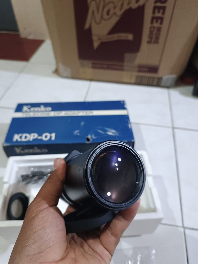 Kenko TeleCine DP Adapter Converter KDP-01 (Category: Cameras) located in Binangonan. Submitted by kurama04 (Listing ID 1415425900, Image 2). Description: Kenko telecine DP adapter KDP-01 Kenko Slide (reversal) film taken with a 35mm camera can be easily deep (duplicated) or converted into data with a digital camera. The mounting filter diameters are 58mm and 49mm. Equipment for recording 35mm/110mm camera film and 8mm movie film with a video cam