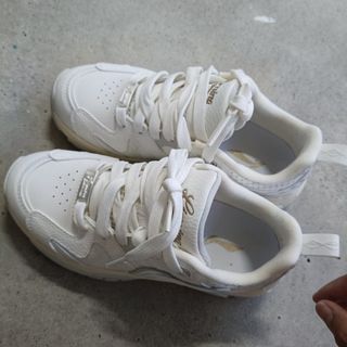 (Category: ) located in . Submitted by hwangch (Listing ID 1415257783, Image 1). Description: .