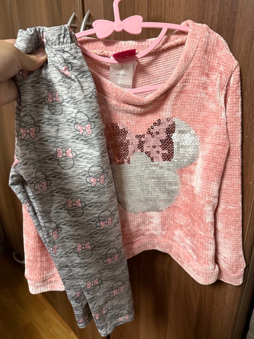 minnie mouse terno (Category: Babies & Kids Fashion) located in Quezon City. Submitted by bei0921 (Listing ID 1415432638, Image 1). Description: unused pa ang top like new.