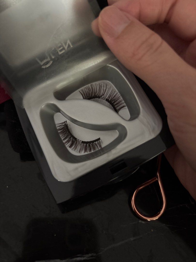 MLen Magnetic Eyelash (Category: Makeup) located in Muntinlupa City. Submitted by hollygolly (Listing ID 1415248693, Image 2). Description: RFS: gifted but I dont get to use.