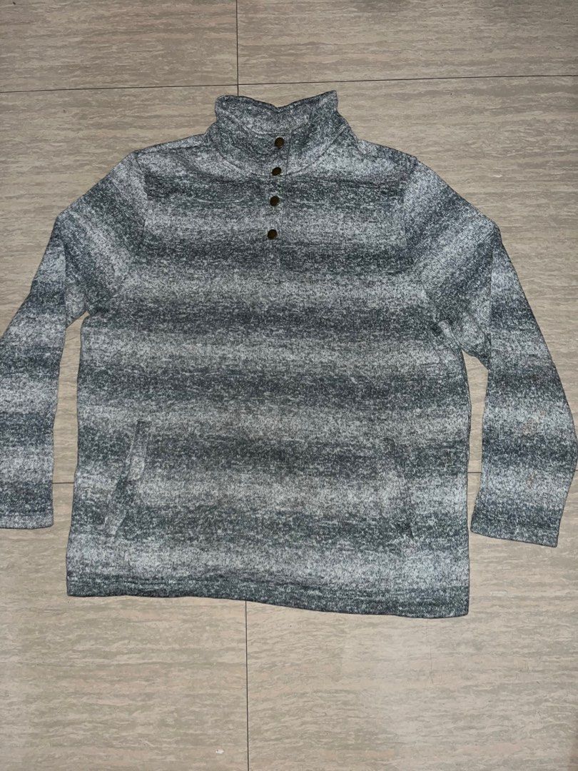 Natural Reflections Marled Knit Crewneck Sweater (Category: Coats, Jackets and Outerwear) located in Lipa City. Submitted by coolthreadss (Listing ID 1415333040, Image 1). Description: • Brand: Natural Reflections. • Style: Classic long-sleeve crewneck pullover with a cozy, relaxed fit. • Color: Multi-tonal Marled Blue — features a beautiful blend of navy, azure, and white yarns for a textured, heathered look. • Knit Detail: * Soft, medium-weight