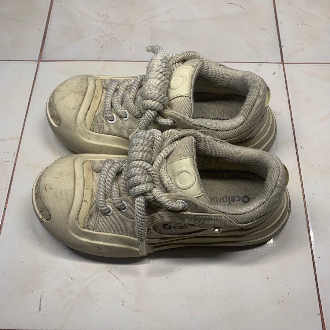 Old Older-Ocai Cream Sneakers (Category: Sneakers) located in Davao. Submitted by isellstuff357 (Listing ID 1415336732, Image 1). Description: .