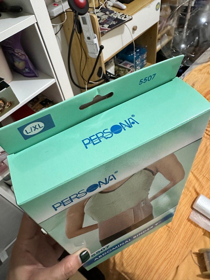 Persona Abdominal Binder 9" (Category: Medical Supplies & Tools) located in Paranaque City. Submitted by mweowmyganda (Listing ID 1415359472, Image 3). Description: Wrong size Large Brandnew opened box to try only Bought at Mercury for 1k++ .
