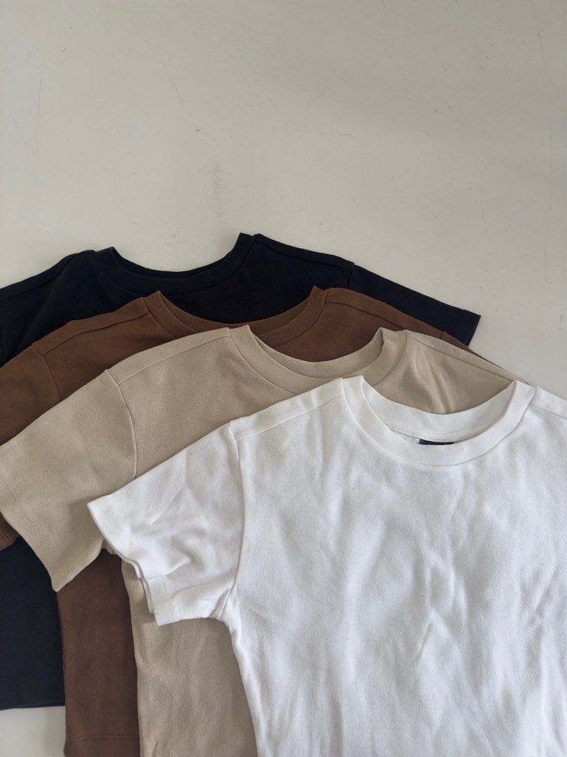 TAKE ALL 4 | HTP Basics Premium Crop Top (Category: Shirts) located in Cebu City. Submitted by lalalilly (Listing ID 1415319057, Image 2). Description: TAKE ALL 4 Colors ( White, Black, Beige, Dark Brown) XL size (see pic for measurement) .