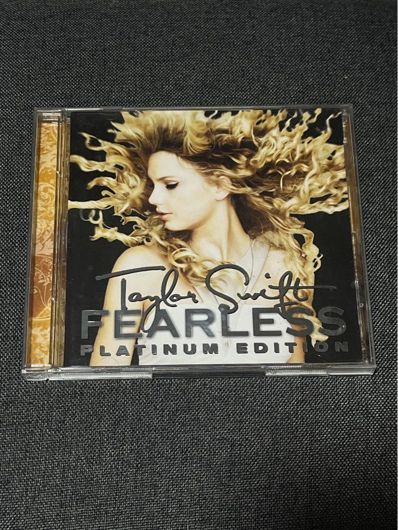 Taylor Swift Fearless Platinum Edition CD (Category: CDs & DVDs) located in Marikina City. Submitted by d.clutters (Listing ID 1415121234, Image 1). Description: 💛 Never used or played 💛 No dents or scratches .
